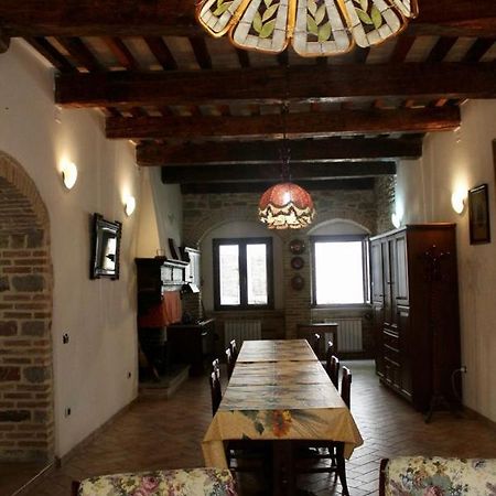 Apartmán Palazzo Contini Piobbico Exteriér fotografie
